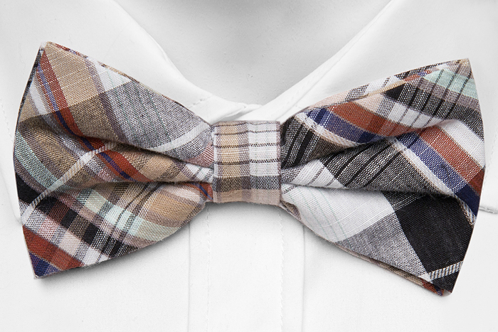 Bomull Sløyfer Knyttede, Svart og hvit tartan syret med karminrød og blå