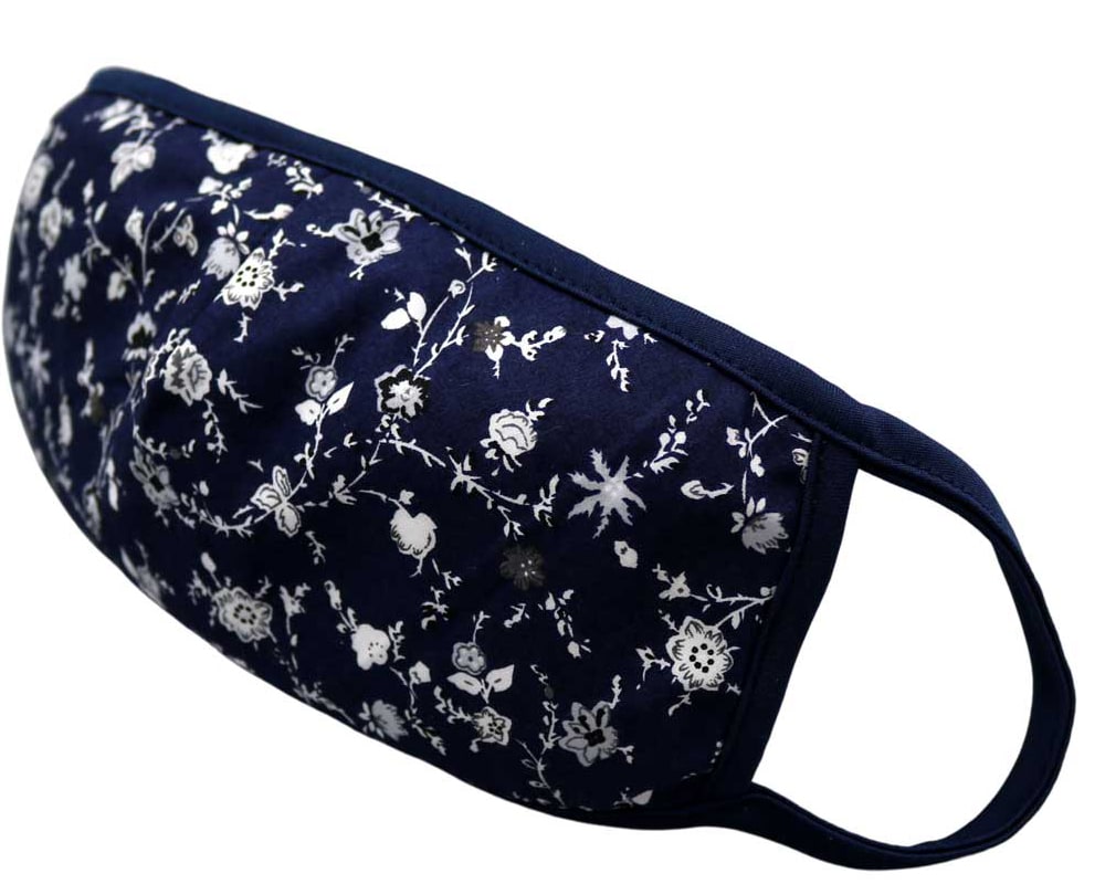 Bomull Ansiktsmask, Hvite blomster på blå, Blå, Floral