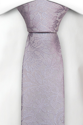 Silke Smale Slips, Ton-i-ton broderte blomster i blek lilla