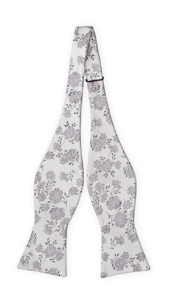 Silke Sløyfer Uknyttede, Grå blomster på sølvbunn, Sølv, Blomstermotiv