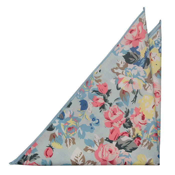 Bomull Lommetørkler, Lyseblå bakgrunn & kant med flerfargede blomster