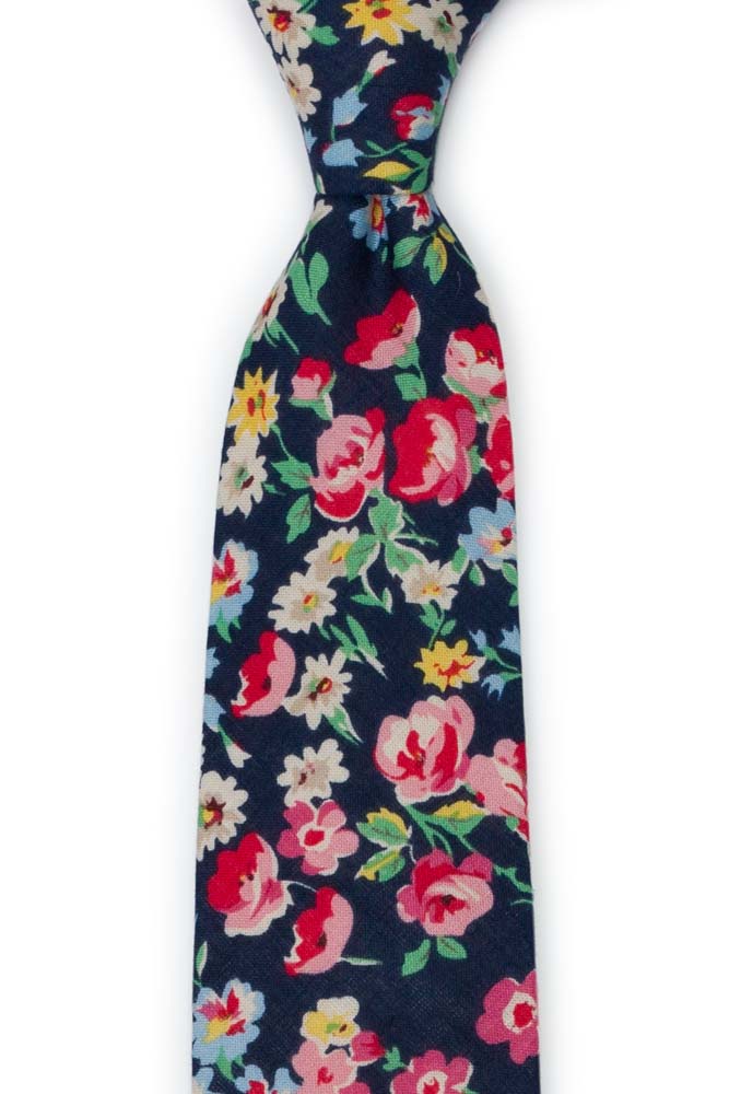 Bomull Slips, Røde, hvite, blå & gule blomster på mørk marineblå, Blå, Blomster